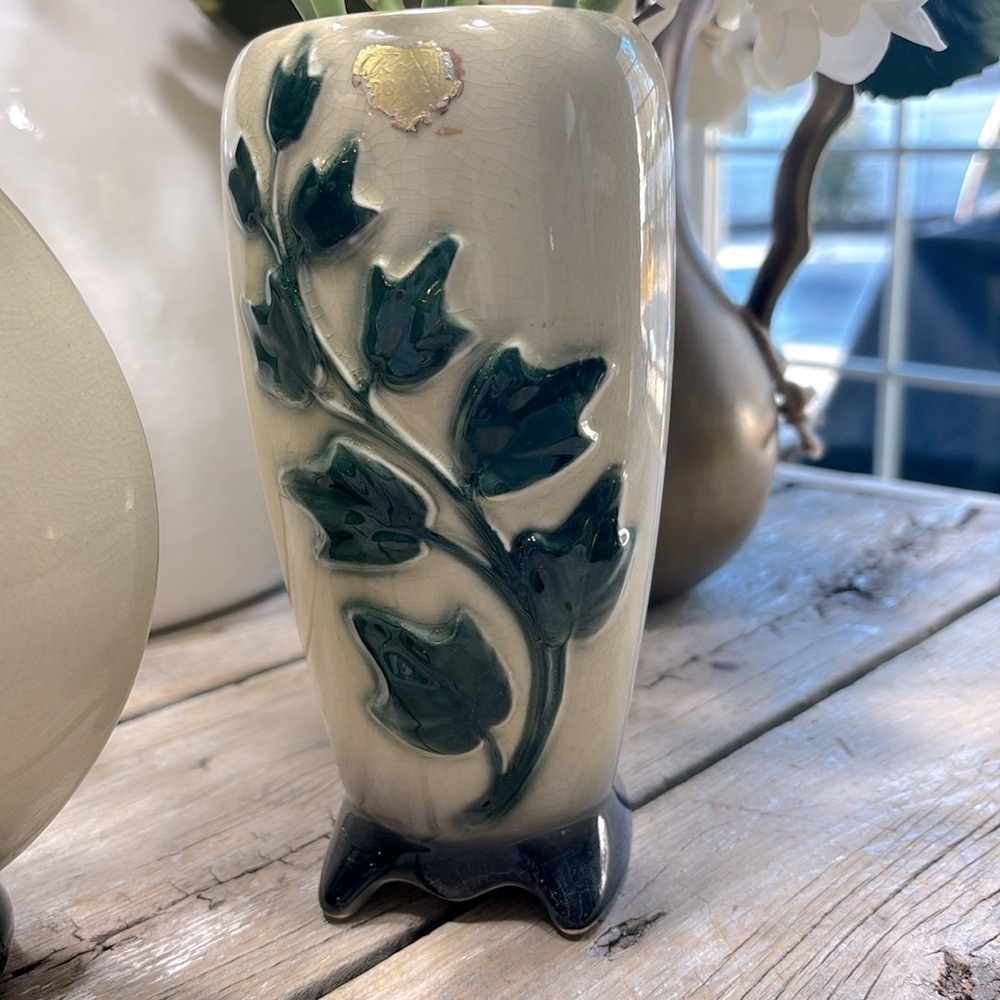2 Vintage Royal Copely Planters | Vases. Pottery | Green | Ivory | Ivy | GUC - Picture 3 of 12